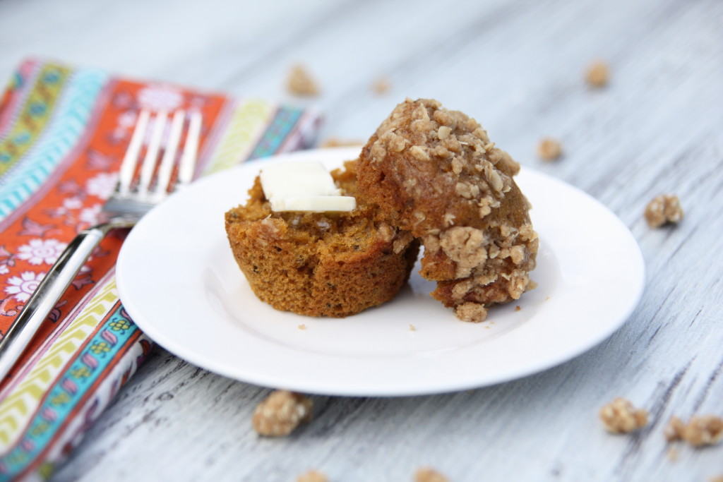 Pumpkin Muffins made with pumpkin ale. Easy, delicious, and oh so pumpkin-y.